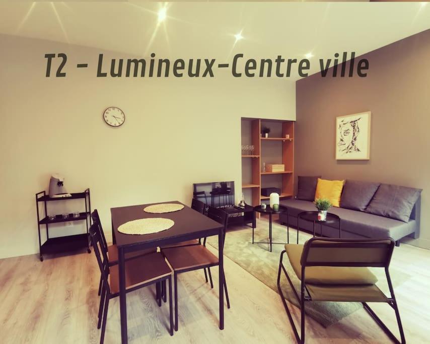 Vienne: Appartement Au Coeur Du Centre Historique 비엔 외부 사진